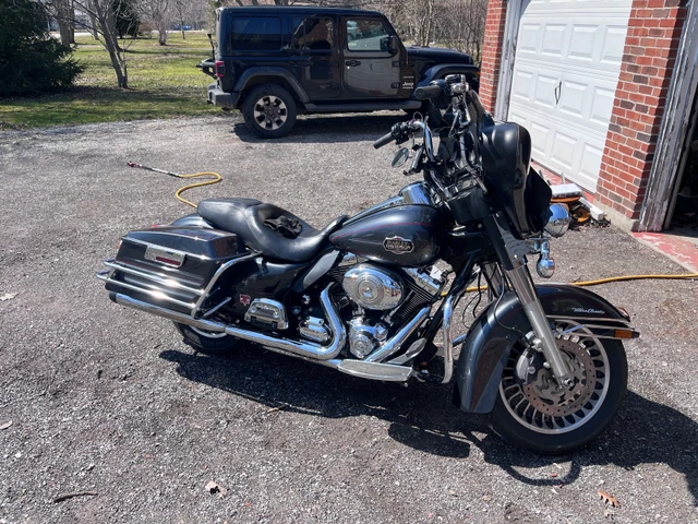 2009 Harley-Davidson, 47 000 km, dovoz Kanada — foto 2 z 4