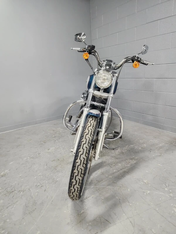 2004 Harley-Davidson, 42 603 km, dovoz Kanada — foto 3 z 5