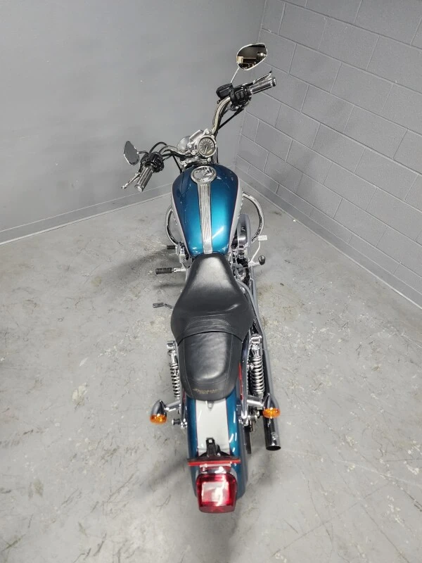 2004 Harley-Davidson, 42 603 km, dovoz Kanada — foto 4 z 5