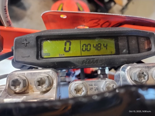 2017 KTM, dovoz Kanada — foto 3 z 5