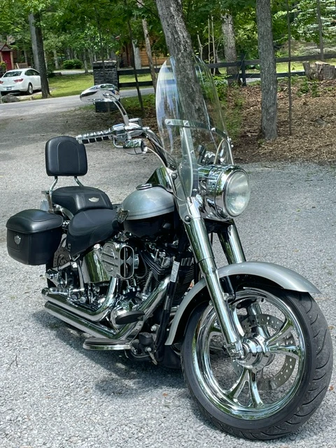 2003 Harley-Davidson, 28 869 km, dovoz Kanada — foto 3 z 5
