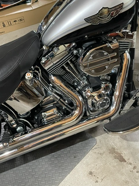 2003 Harley-Davidson, 28 869 km, dovoz Kanada — foto 4 z 5