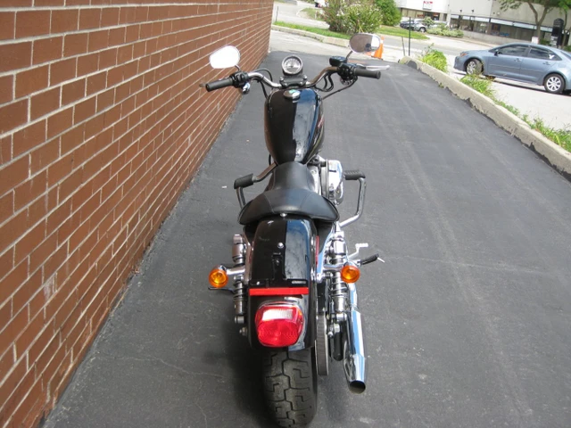 2007 Harley-Davidson, 13 635 km, dovoz Kanada — foto 5 z 5