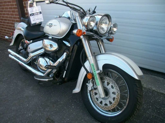 2007 Suzuki, 42 008 km, dovoz Kanada — foto 3 z 5