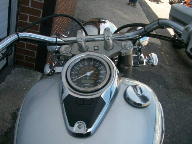 2007 Suzuki, 42 008 km, dovoz Kanada — foto 4 z 5