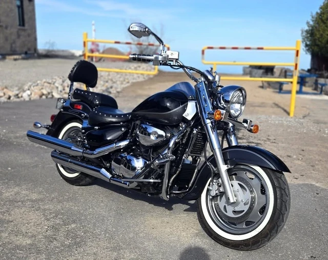 2009 Suzuki, 80 500 km, dovoz Kanada — foto 3 z 5