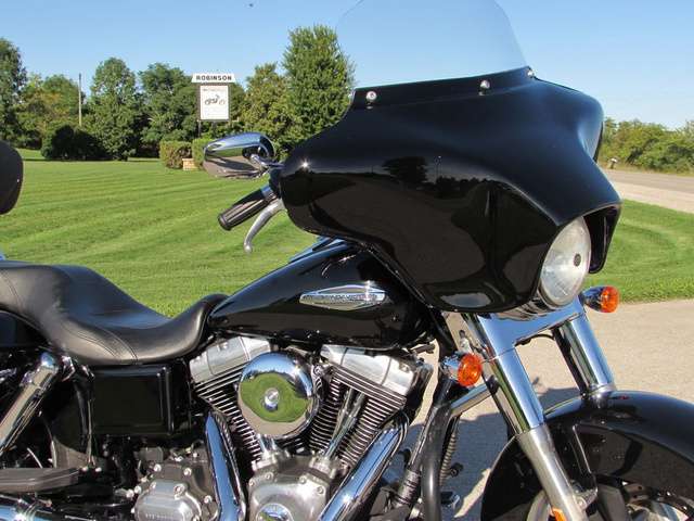 2012 Harley-Davidson, 14 400 km, dovoz Kanada — foto 4 z 5