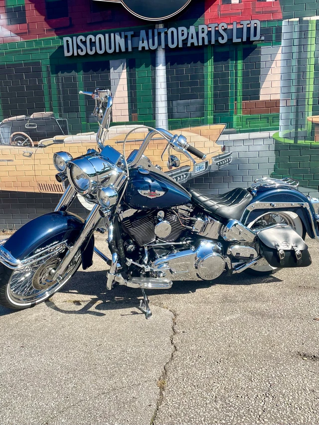 2008 Harley-Davidson, 25 000 km, dovoz Kanada — foto 2 z 5