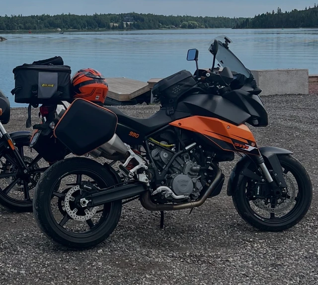 2010 KTM, 30 000 km, dovoz Kanada — foto 5 z 5
