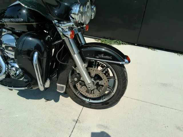 2016 Harley-Davidson, 58 983 km, dovoz Kanada — foto 4 z 5