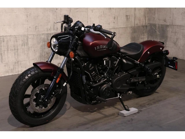 2026 Indian, dovoz Kanada — foto 2 z 5