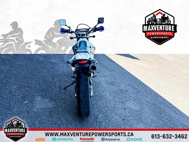 2017 Suzuki, 12 056 km, dovoz Kanada — foto 4 z 5