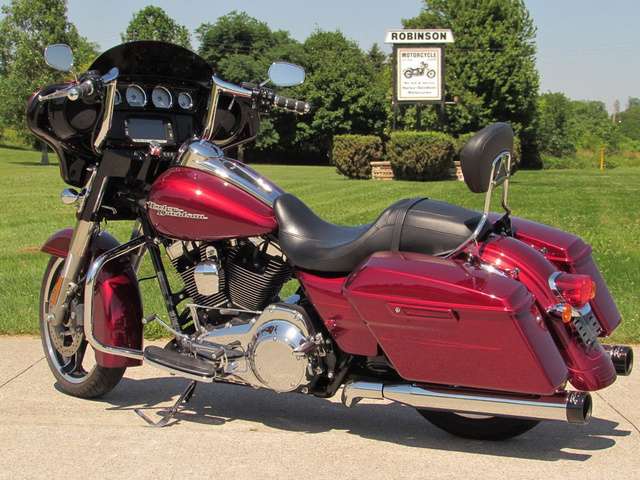 2016 Harley-Davidson, 36 000 km, dovoz Kanada — foto 2 z 5