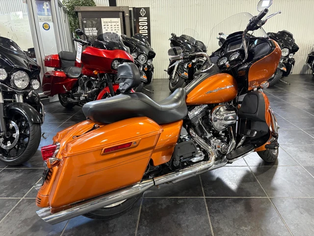 2015 Harley-Davidson, 42 791 km, dovoz Kanada — foto 4 z 5