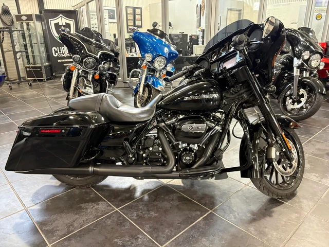 2018 Harley-Davidson, 74 440 km, dovoz Kanada — foto 3 z 5