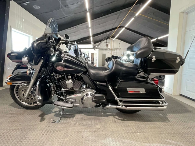 2009 Harley-Davidson, 59 060 km, dovoz Kanada — foto 3 z 5