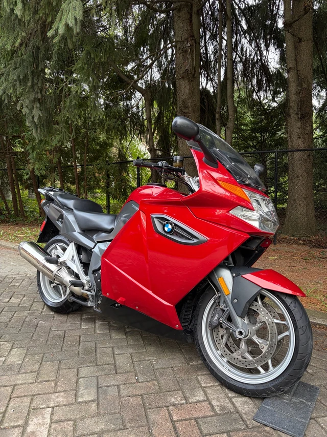 2009 BMW, 80 957 km, dovoz Kanada — foto 2 z 5