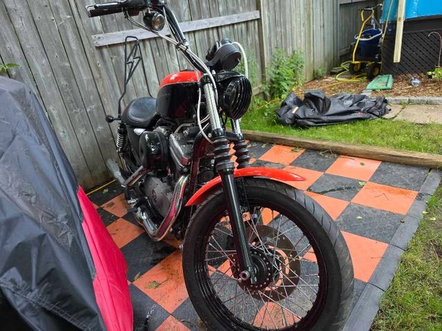 2008 Harley-Davidson, oranžová, 38 888 km, dovoz Kanada — foto 3 z 5