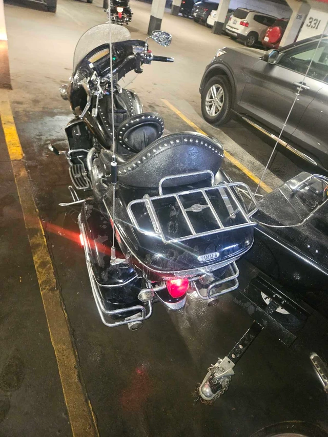 2005 Yamaha, 95 914 km, dovoz Kanada — foto 3 z 4
