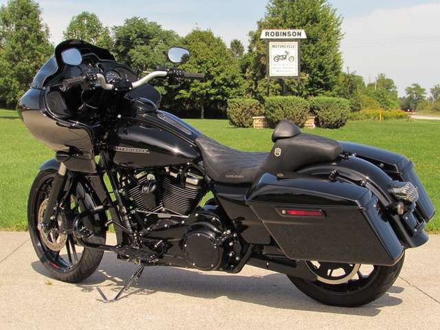 2018 Harley-Davidson, 36 000 km, dovoz Kanada — foto 3 z 5