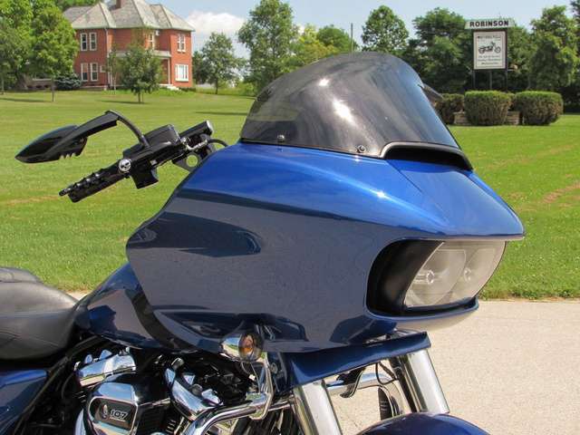 2017 Harley-Davidson, 25 500 km, dovoz Kanada — foto 4 z 5