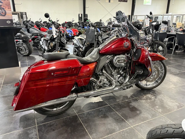 2013 Harley-Davidson, 59 599 km, dovoz Kanada — foto 3 z 5