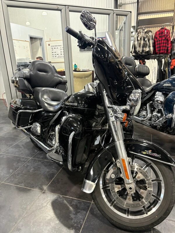 2014 Harley-Davidson, 56 047 km, dovoz Kanada — foto 3 z 5