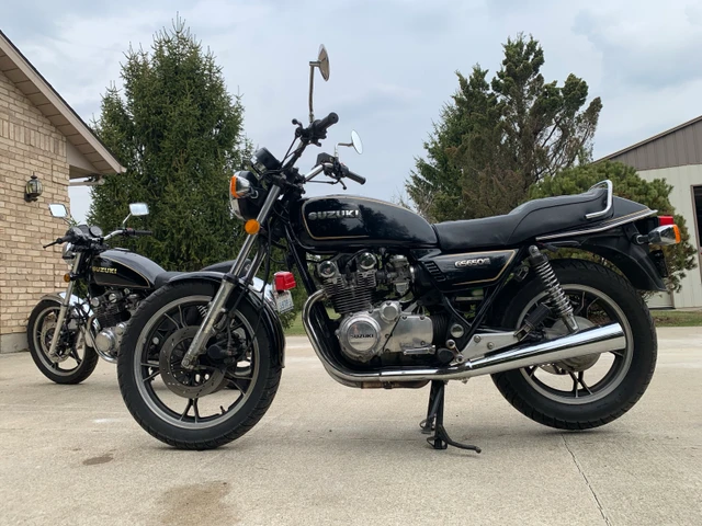 1982 Suzuki, 25 769 km, dovoz Kanada — foto 2 z 5