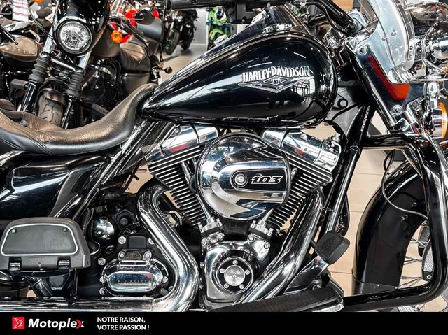 2014 Harley-Davidson, 117 298 km, dovoz Kanada — foto 4 z 5