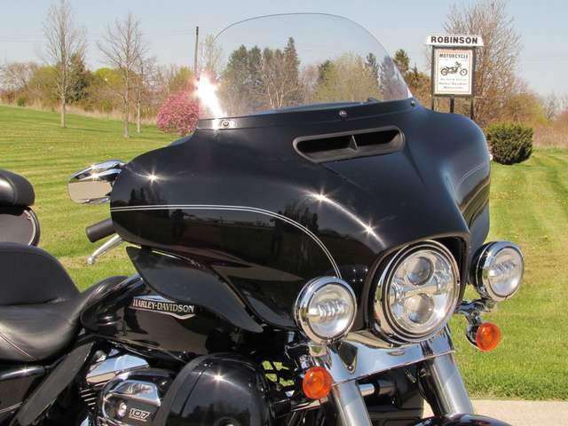 2017 Harley-Davidson, 41 500 km, dovoz Kanada — foto 5 z 5