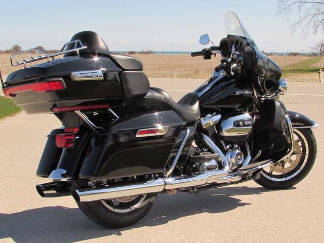 2018 Harley-Davidson, 81 000 km, dovoz Kanada — foto 2 z 5