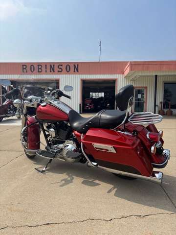 2013 Harley-Davidson, 42 000 km, dovoz Kanada — foto 2 z 5