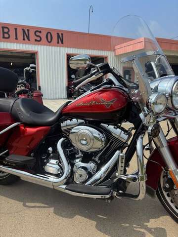 2013 Harley-Davidson, 42 000 km, dovoz Kanada — foto 3 z 5
