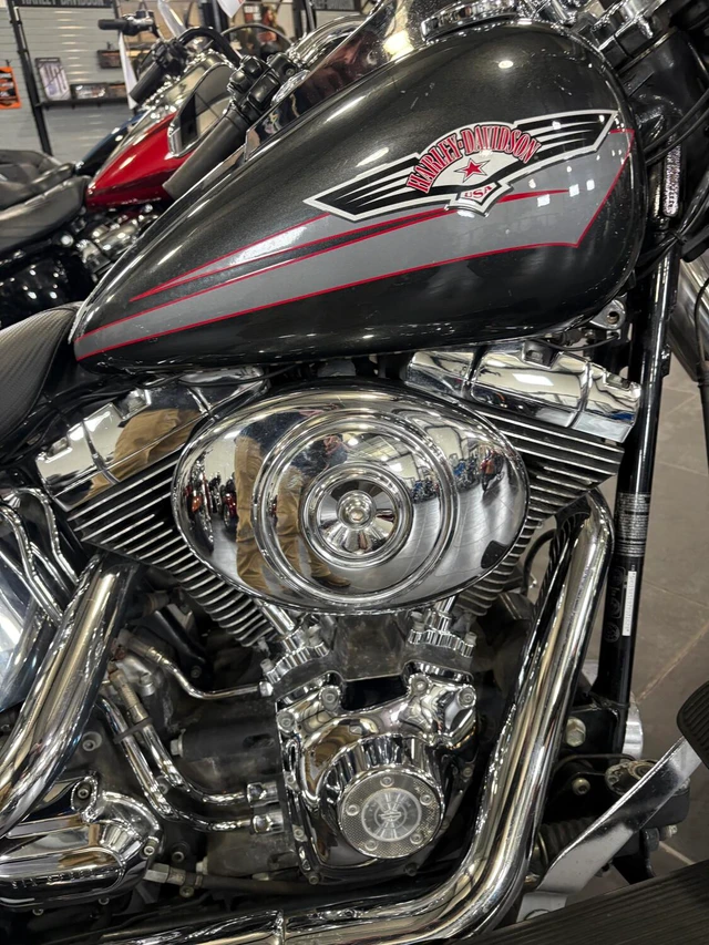 2007 Harley-Davidson, 87 449 km, dovoz Kanada — foto 5 z 5