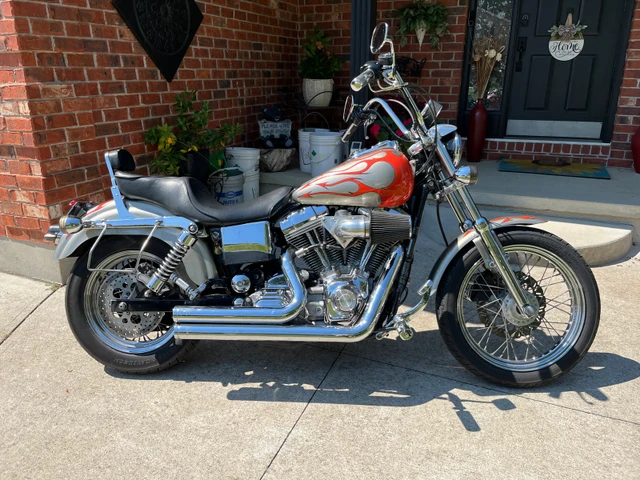2001 Harley-Davidson, 41 000 km, dovoz Kanada — foto 2 z 5