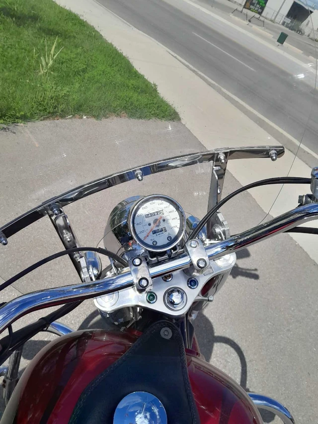 2002 Honda, 14 382 km, dovoz Kanada — foto 3 z 5