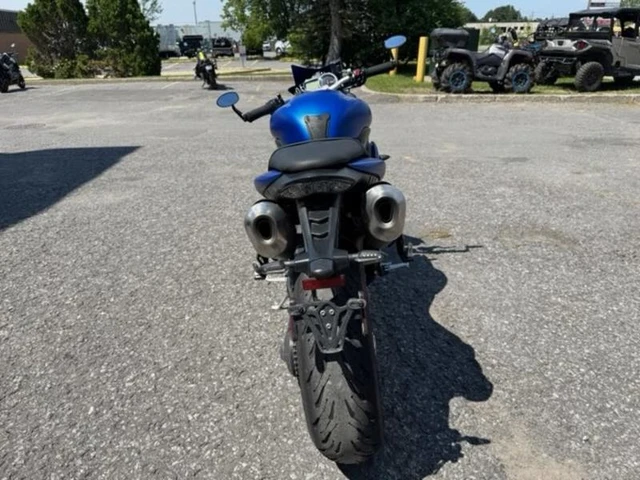 2014 Triumph, 25 650 km, dovoz Kanada — foto 4 z 5
