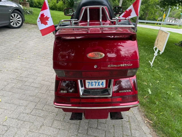 2000 Honda, 113 000 km, dovoz Kanada — foto 3 z 5