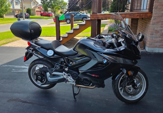 2014 BMW, 37 618 km, dovoz Kanada — foto 2 z 5