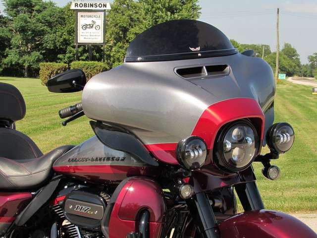2019 Harley-Davidson, 4 000 km, dovoz Kanada — foto 2 z 5