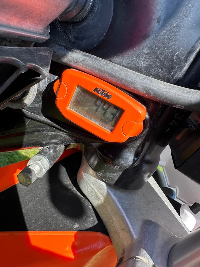 2011 KTM, dovoz Kanada — foto 2 z 5