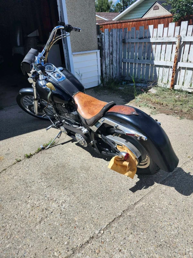 1999, 32 000 km, dovoz Kanada — foto 3 z 5