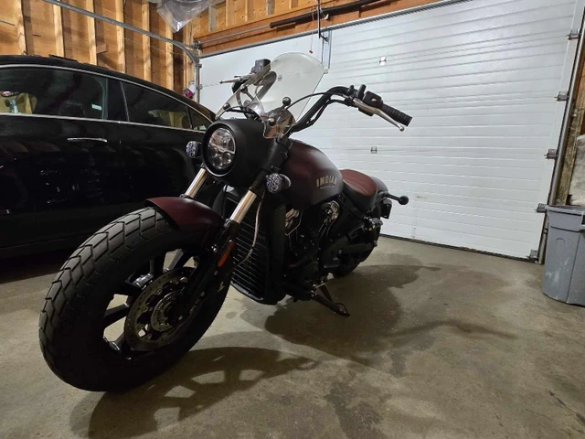 2022 Indian, 4 090 km, dovoz Kanada — foto 2 z 5