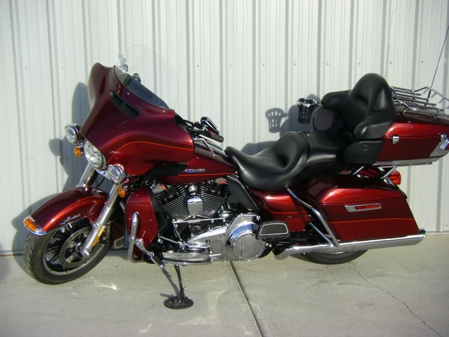 2016 Harley-Davidson, 38 717 km, dovoz Kanada — foto 4 z 5
