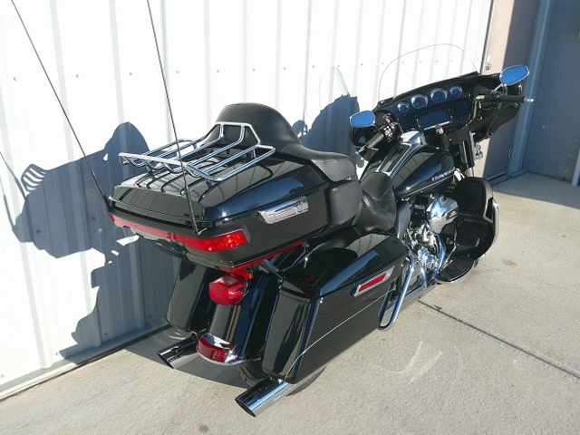 2014 Harley-Davidson, 44 003 km, dovoz Kanada — foto 3 z 5