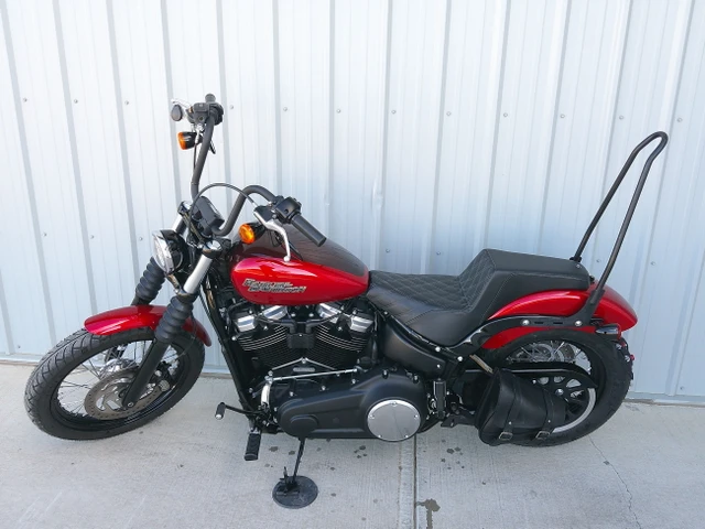 2018 Harley-Davidson, 12 200 km, dovoz Kanada — foto 4 z 5