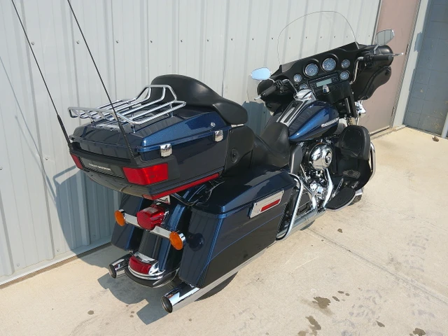 2012 Harley-Davidson, 22 942 km, dovoz Kanada — foto 3 z 5