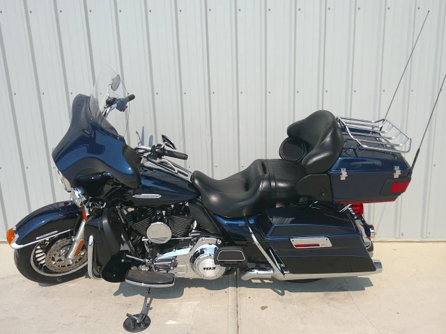 2012 Harley-Davidson, 22 942 km, dovoz Kanada — foto 4 z 5