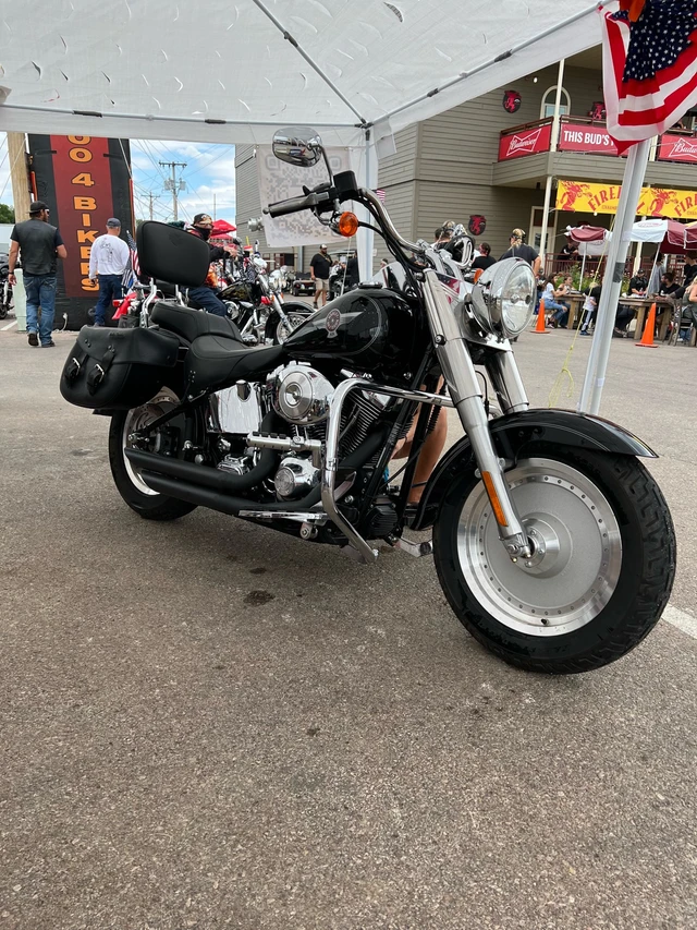 2005 Harley-Davidson, červená, 6 819 km, dovoz Kanada — foto 4 z 4