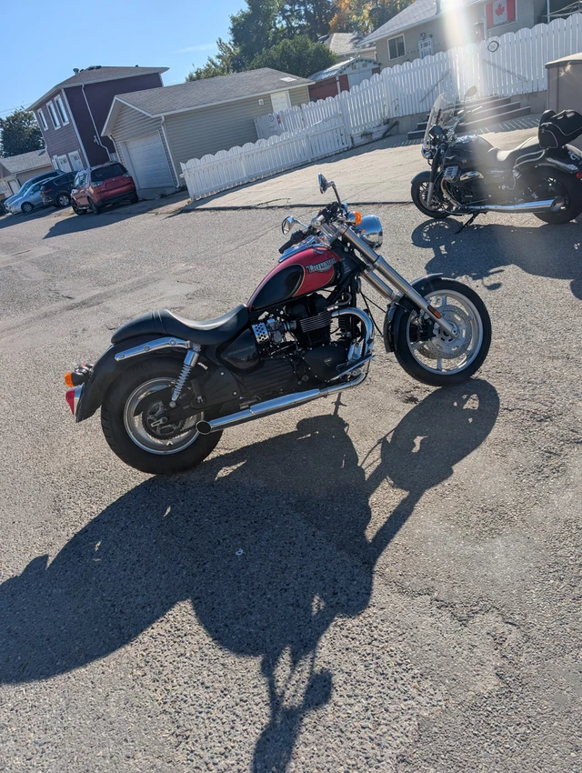 2003 Triumph, 12 000 km, dovoz Kanada — foto 3 z 5